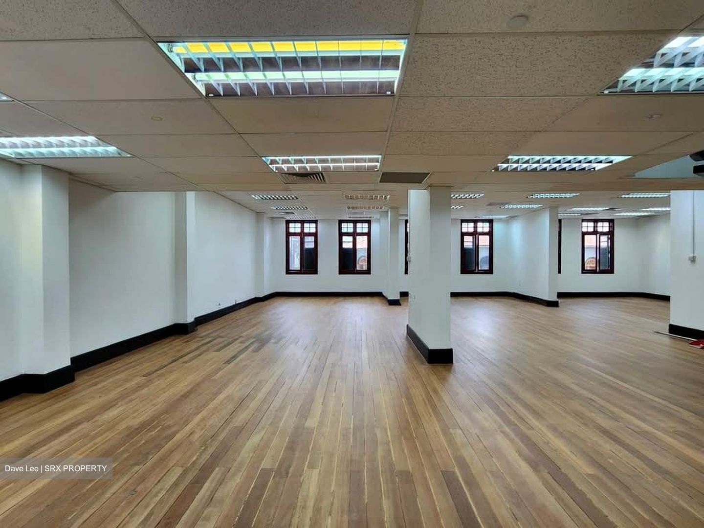 Uob Plaza (D1), Office #577740201